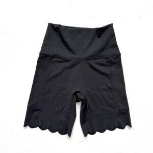 Offline By Aerie Goals Hi-Rise Bike Shorts Scalloped Hem, Size Small